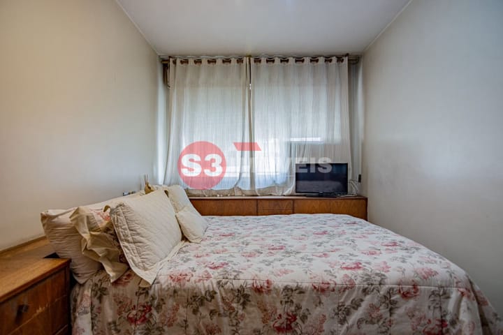 Apartamento à venda com 3 quartos, 178m² - Foto 32