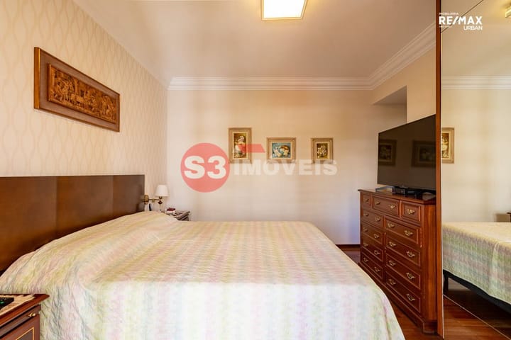 Apartamento à venda com 4 quartos, 250m² - Foto 23