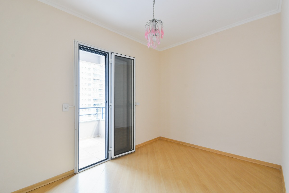 Apartamento à venda com 3 quartos, 87m² - Foto 18