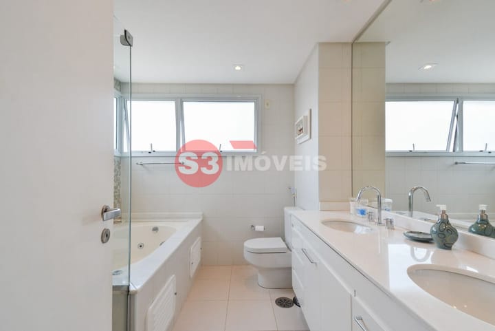 Apartamento à venda com 3 quartos, 188m² - Foto 37