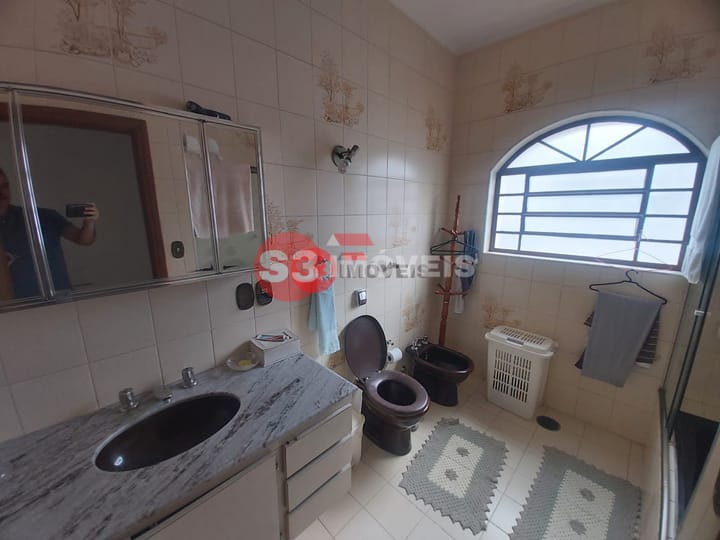 Casa à venda com 4 quartos, 290m² - Foto 26