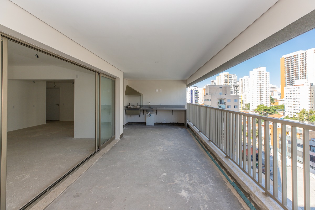 Apartamento à venda com 3 quartos, 158m² - Foto 11