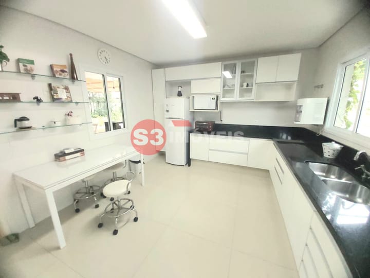 Casa de Condomínio à venda e aluguel com 4 quartos, 329m² - Foto 22