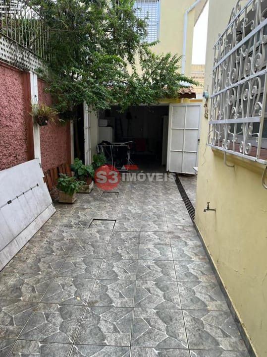 Casa à venda com 4 quartos, 250m² - Foto 8