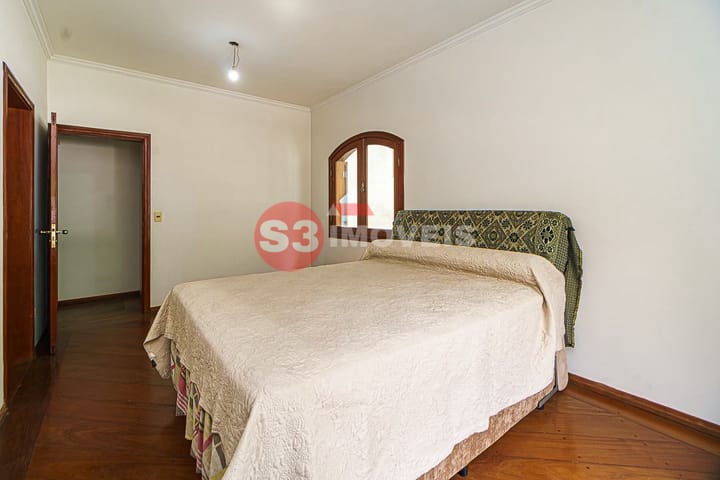 Casa à venda com 4 quartos, 560m² - Foto 13