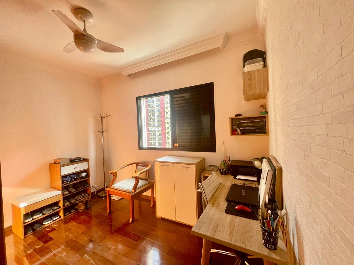 Apartamento à venda com 3 quartos, 165m² - Foto 18