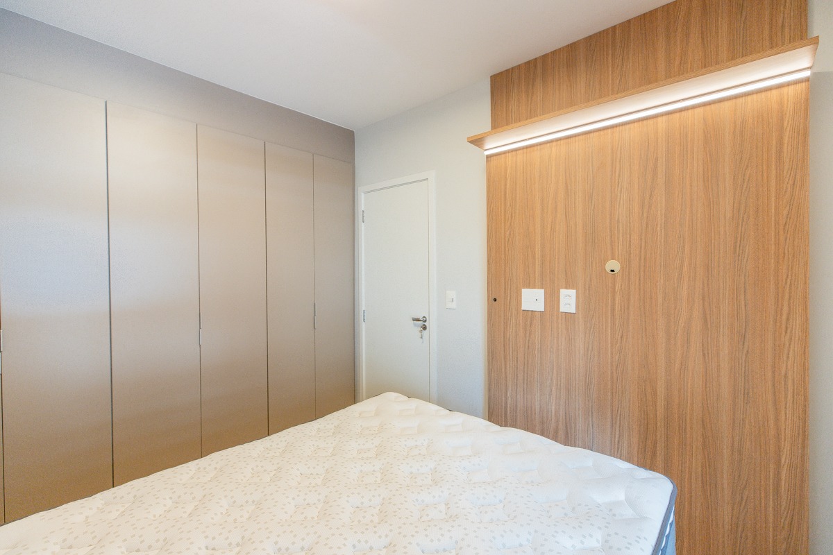 Apartamento à venda com 1 quarto, 34m² - Foto 12