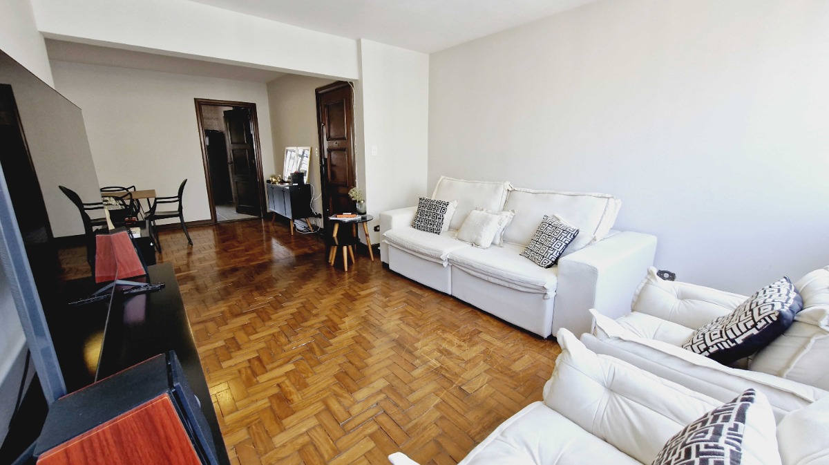 Apartamento à venda com 2 quartos, 110m² - Foto 11