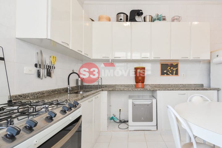 Apartamento à venda com 2 quartos, 96m² - Foto 23