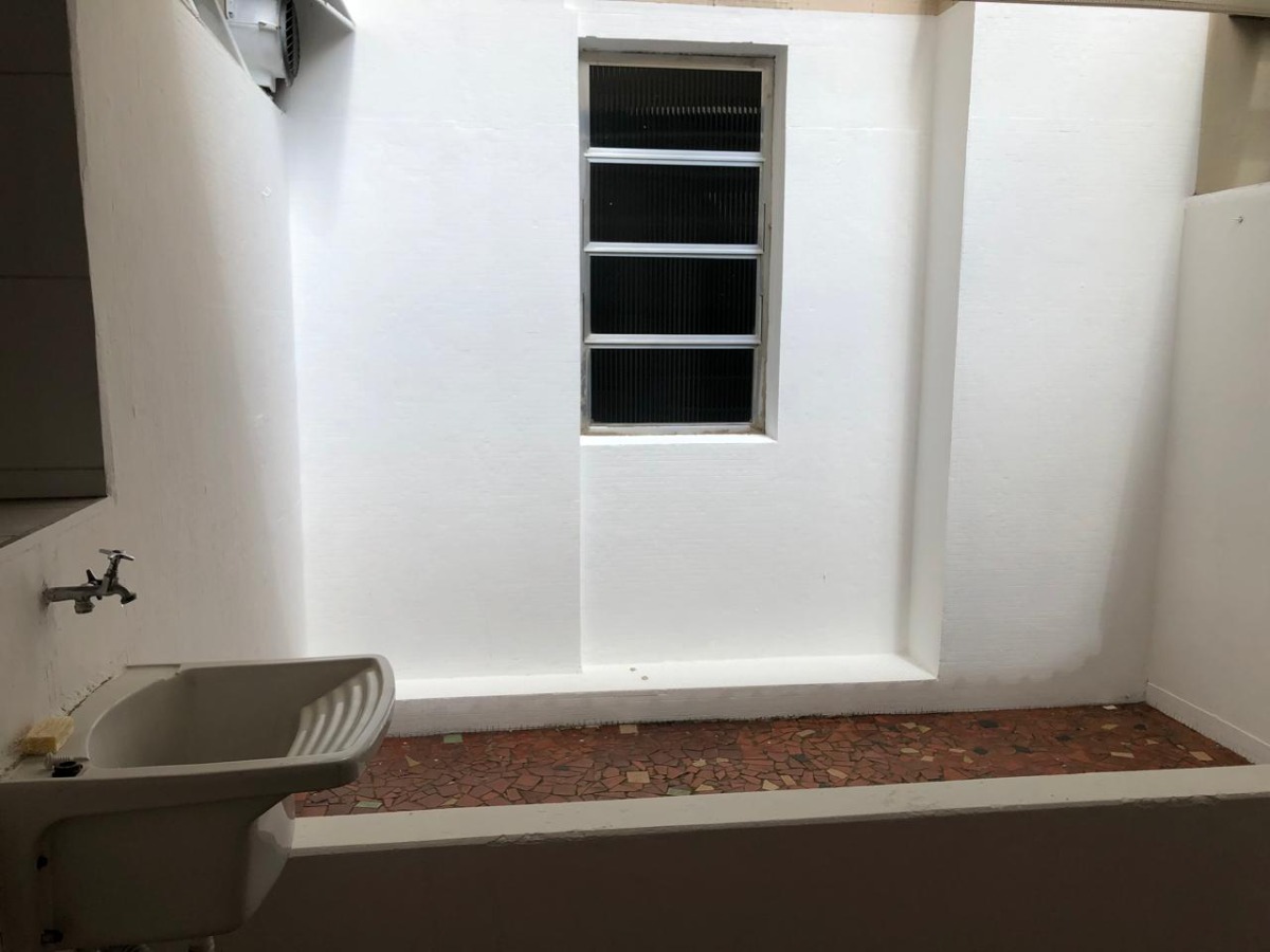 Apartamento à venda com 2 quartos, 80m² - Foto 18