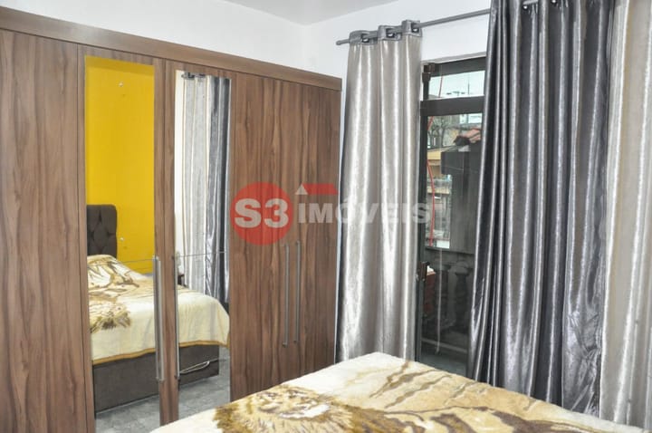 Casa à venda com 5 quartos, 175m² - Foto 47