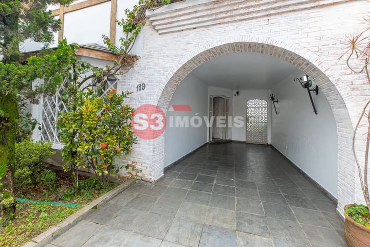 Casa à venda com 4 quartos, 230m² - Foto 3