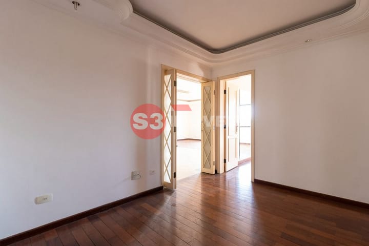 Apartamento à venda com 3 quartos, 153m² - Foto 8