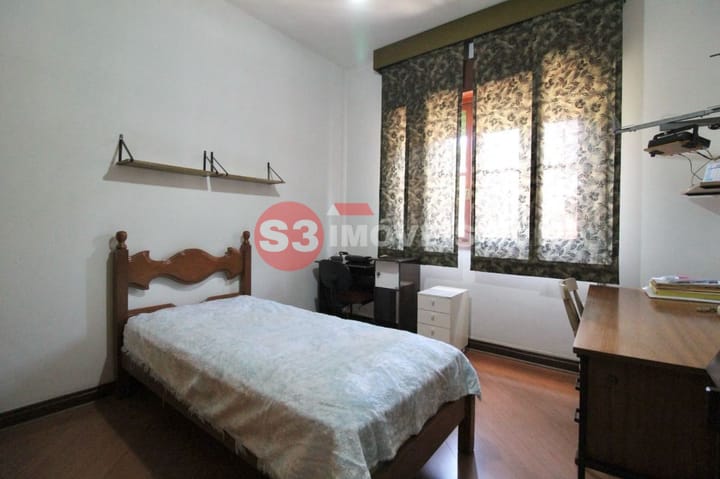 Casa à venda com 3 quartos, 140m² - Foto 11