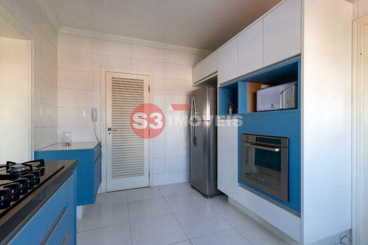 Apartamento à venda com 4 quartos, 260m² - Foto 9