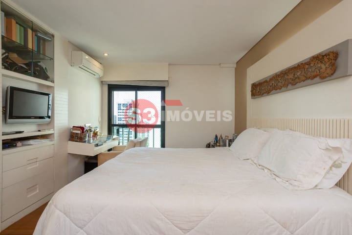 Apartamento à venda com 4 quartos, 235m² - Foto 22