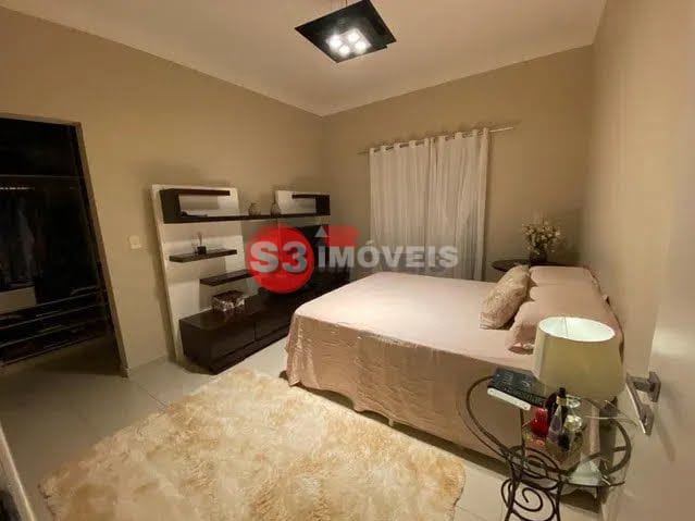 Casa de Condomínio à venda com 3 quartos, 270m² - Foto 12