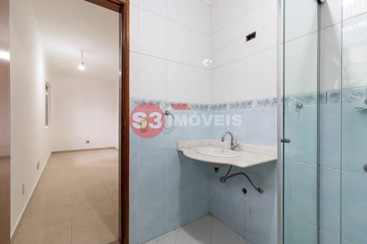 Casa à venda com 3 quartos, 240m² - Foto 6