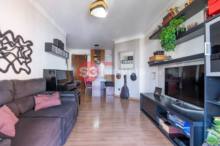 Apartamento à venda com 3 quartos, 107m² - Foto 1