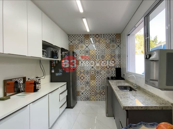 Casa à venda com 3 quartos, 130m² - Foto 16