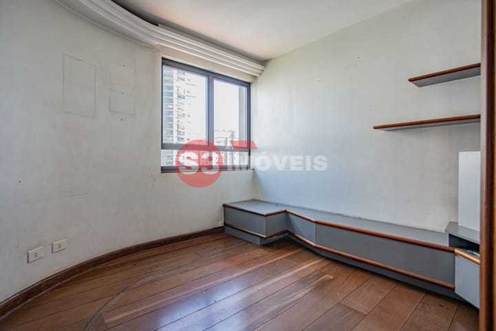 Apartamento à venda com 4 quartos, 253m² - Foto 14