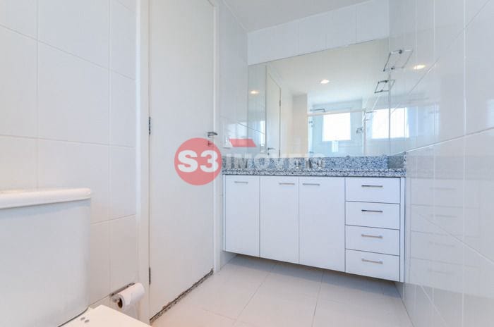 Apartamento à venda com 3 quartos, 202m² - Foto 19