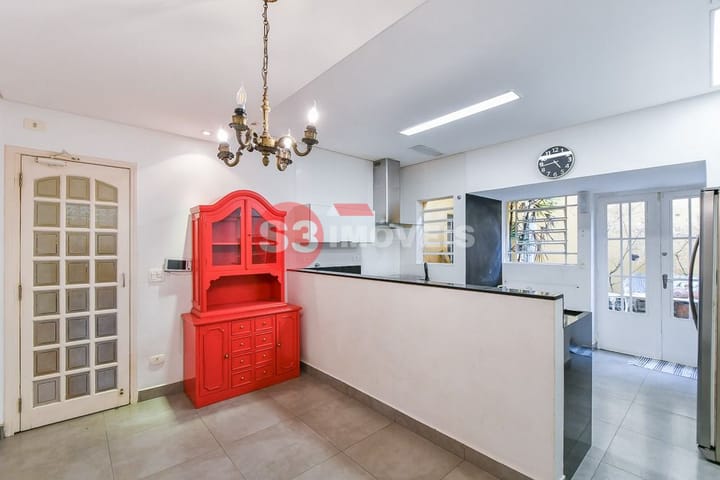 Casa à venda com 4 quartos, 290m² - Foto 22