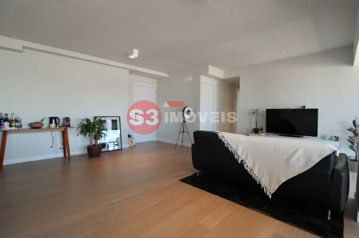 Apartamento à venda com 2 quartos, 115m² - Foto 27