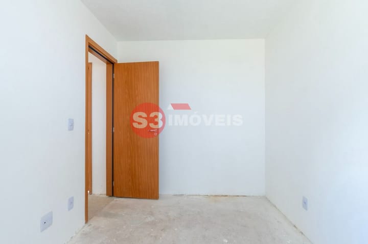 Apartamento à venda com 2 quartos, 43m² - Foto 14