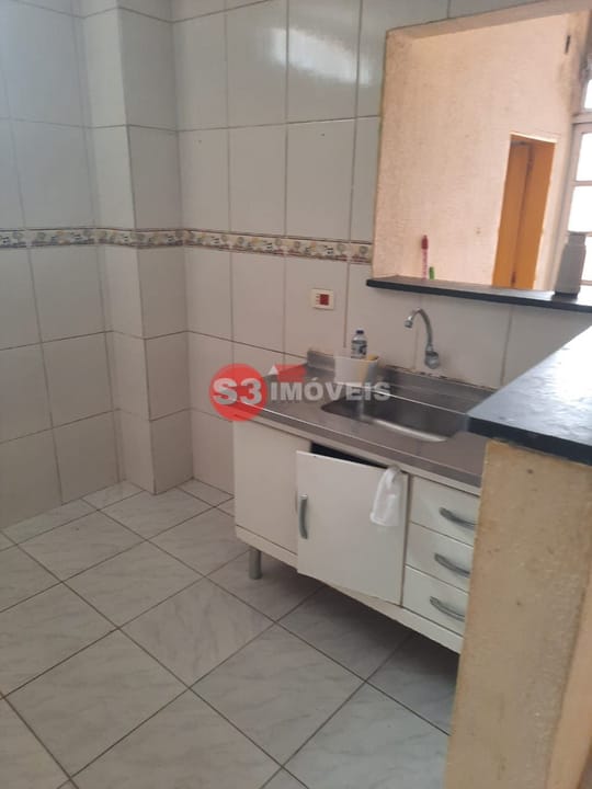 Casa à venda com 5 quartos, 200m² - Foto 10