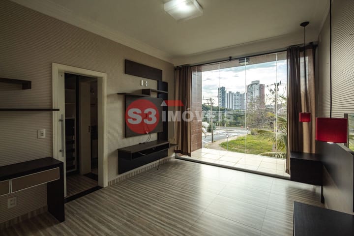 Casa à venda com 4 quartos, 381m² - Foto 21