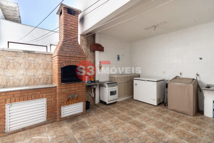 Casa à venda com 3 quartos, 190m² - Foto 14