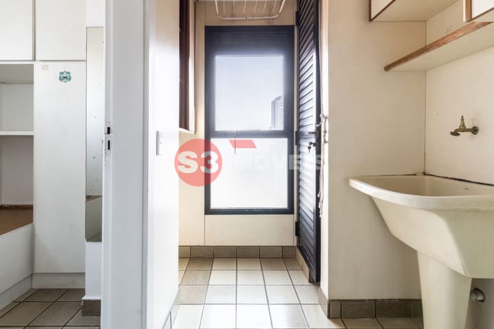 Apartamento à venda com 3 quartos, 110m² - Foto 19