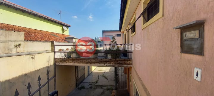 Casa à venda com 3 quartos, 270m² - Foto 3