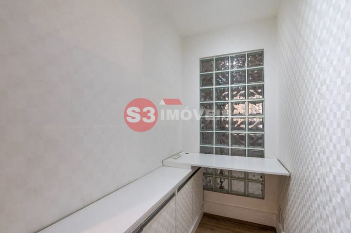 Apartamento à venda com 3 quartos, 145m² - Foto 23