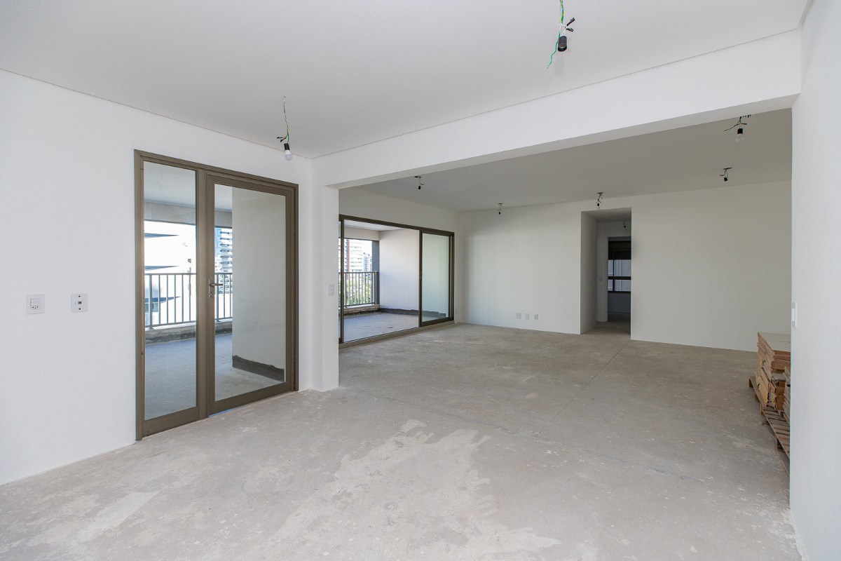 Apartamento à venda com 3 quartos, 158m² - Foto 6