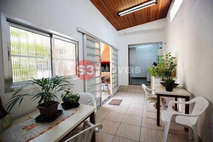 Casa à venda com 3 quartos, 150m² - Foto 38