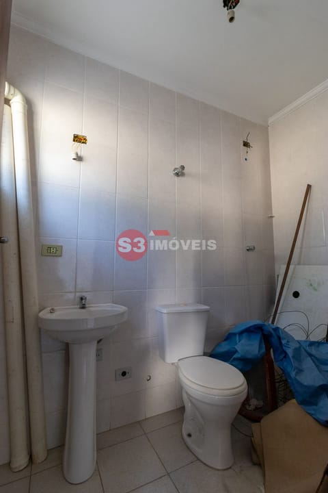 Casa à venda com 6 quartos, 450m² - Foto 25