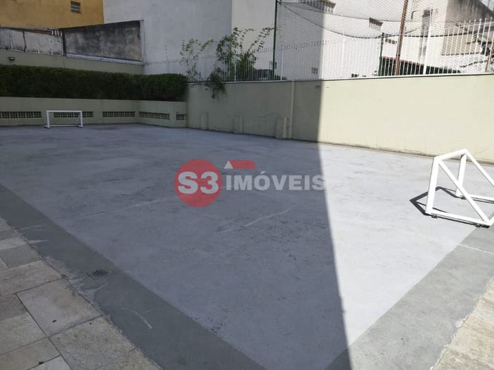 Apartamento à venda com 2 quartos, 61m² - Foto 20