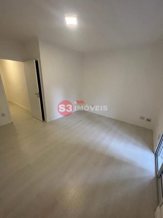 Casa à venda com 3 quartos, 196m² - Foto 15