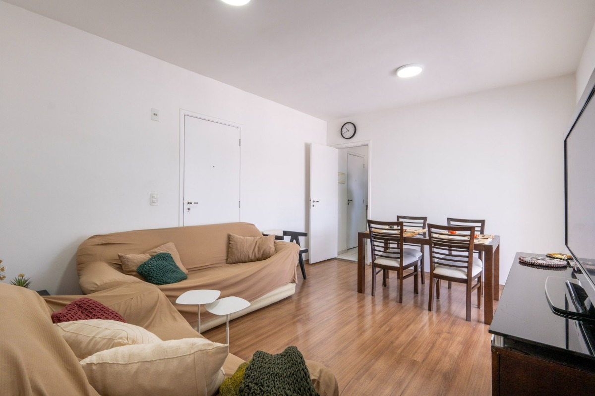 Apartamento à venda com 2 quartos, 69m² - Foto 9