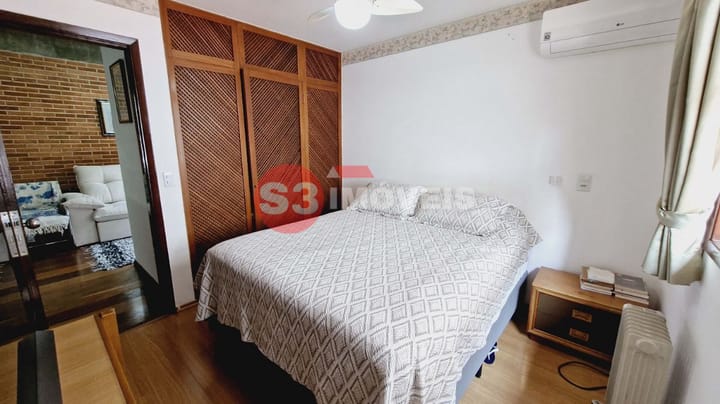 Casa à venda com 3 quartos, 245m² - Foto 24