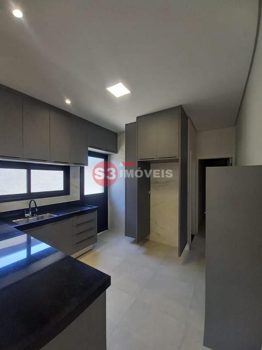 Casa à venda com 3 quartos, 130m² - Foto 5