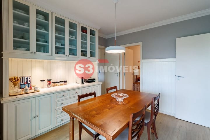 Apartamento à venda com 3 quartos, 225m² - Foto 8