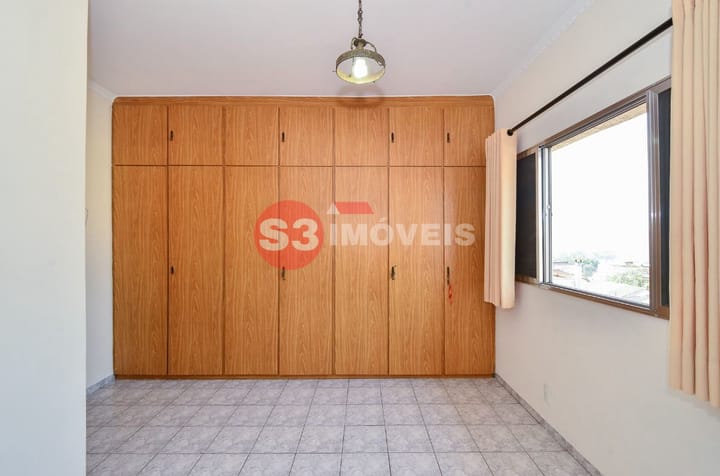 Casa à venda com 3 quartos, 280m² - Foto 10