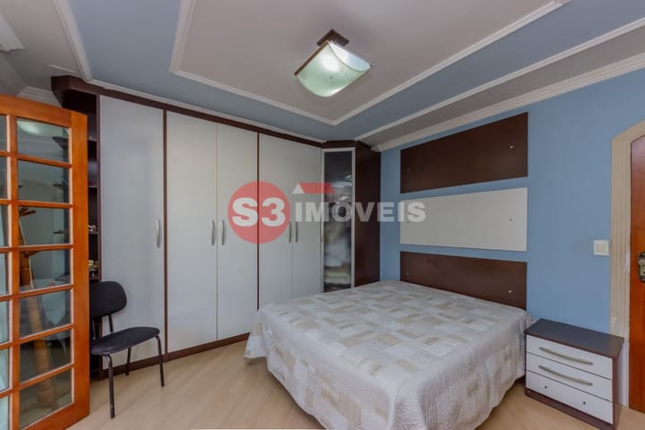 Casa à venda com 3 quartos, 322m² - Foto 22