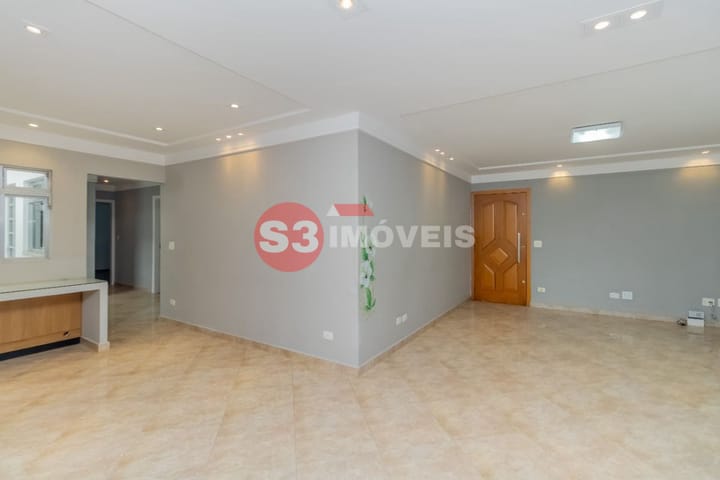 Casa à venda com 3 quartos, 250m² - Foto 9