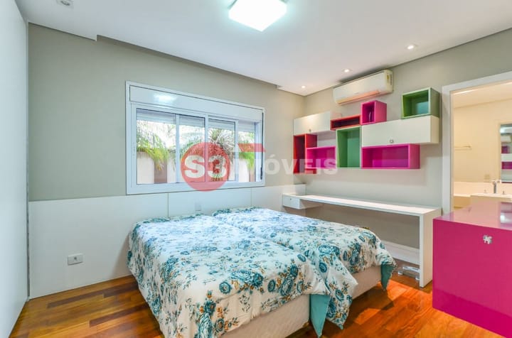 Casa à venda com 3 quartos, 259m² - Foto 18