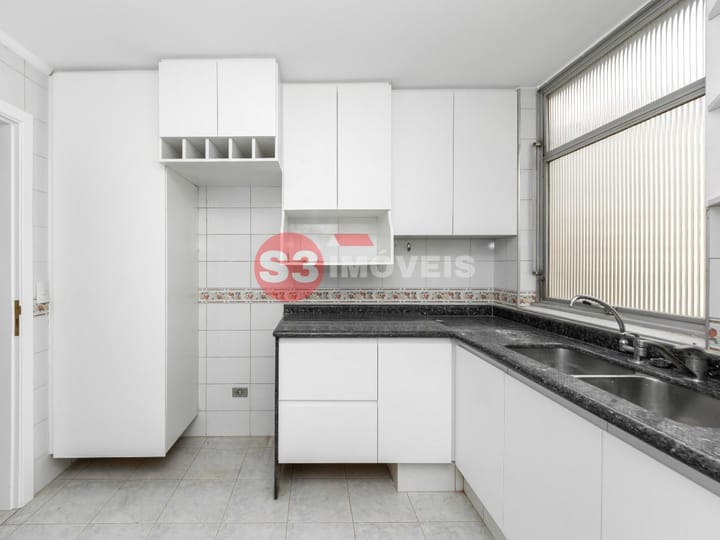 Apartamento à venda com 3 quartos, 190m² - Foto 27