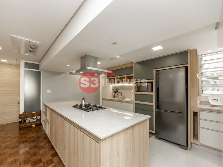 Apartamento à venda com 3 quartos, 138m² - Foto 12